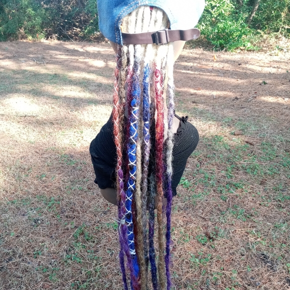 Platinum blonde rainbow ombre dreadlock extensions - Picture 4 of 9